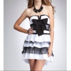 NWT BEBE Ricki Strapless Dress